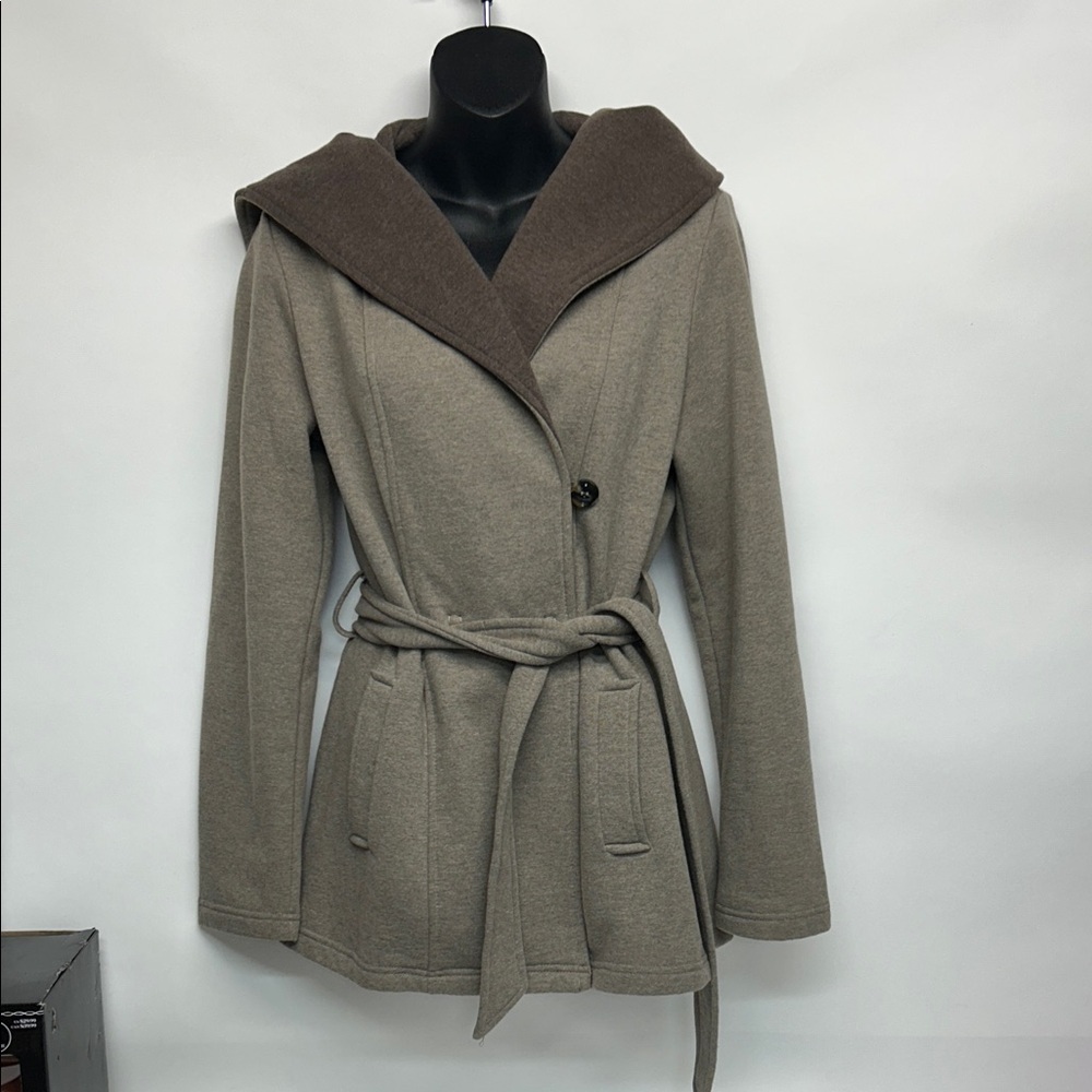 Sebby Brown and Cream Coat size small